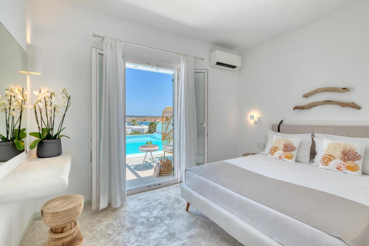 Lilly Residence-All Sea View Suites, Adults Only Náousa Eksteriør billede