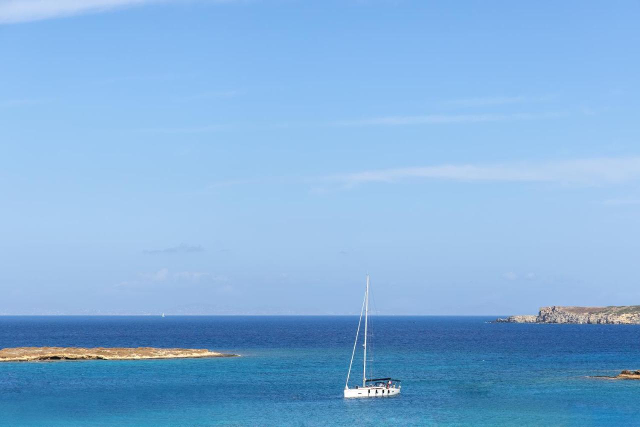 Lilly Residence-All Sea View Suites, Adults Only Náousa Eksteriør billede