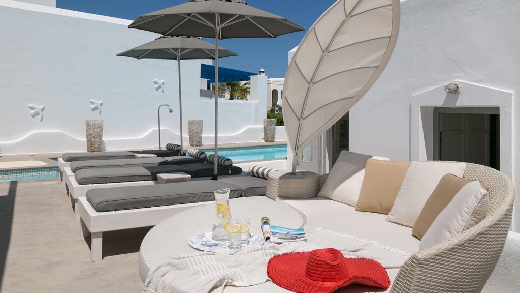 Lilly Residence-All Sea View Suites, Adults Only Náousa Eksteriør billede